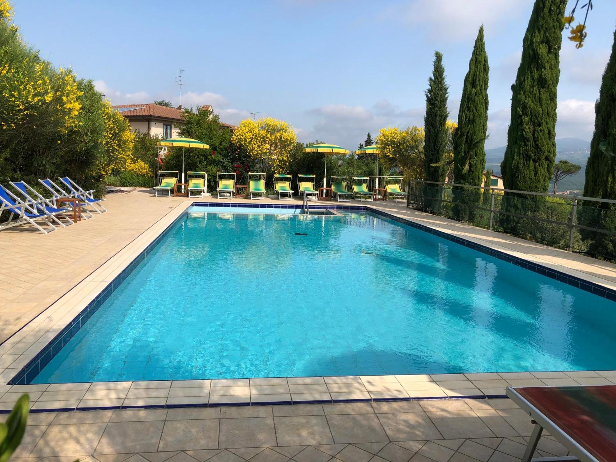 Holiday Home Villa Bobolino مونتيلوبو فيورنتينو المظهر الخارجي الصورة
