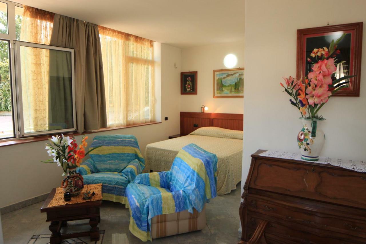 Holiday Home Villa Bobolino مونتيلوبو فيورنتينو المظهر الخارجي الصورة